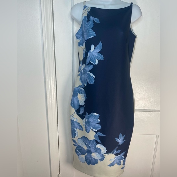 Donna Karan Boat Neck Sleeveless Sheath Navy & Cream Floral Midi Nightfall Dress - Picture 4 of 9